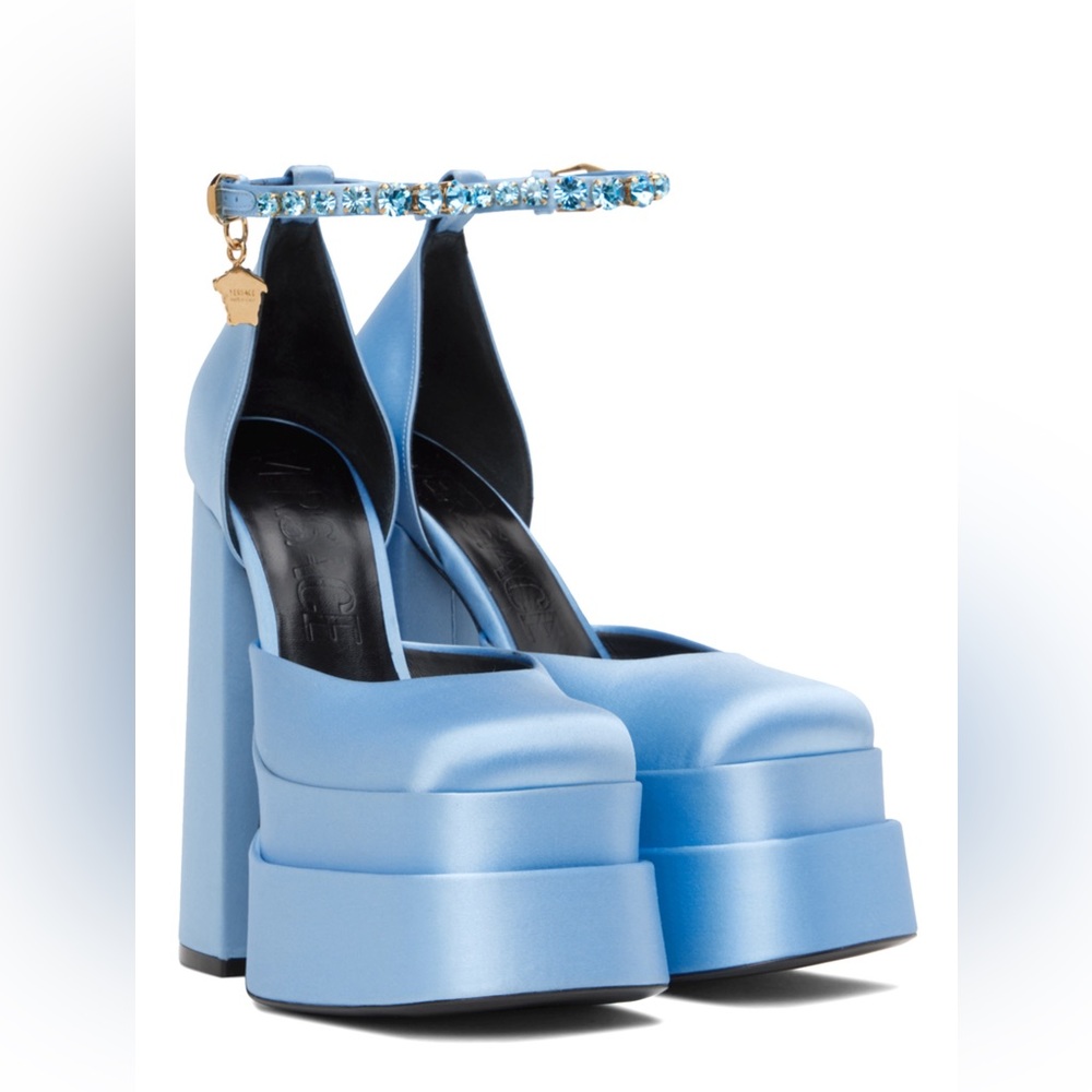 Blue Medusa Aevitas platform Heels Versace
